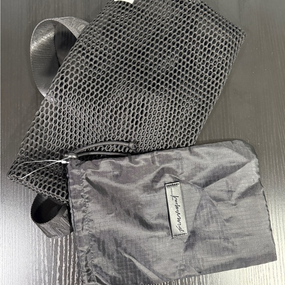 Free People FP Movement Mini Mesh Sling Bag Black NEW Double Bag - Picture 1 of 14